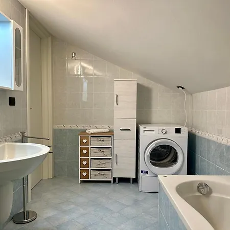 Attico - Piazza - Finalborgo Apartment