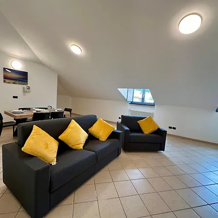 Apartment Attico - Piazza - Finalborgo Finale Ligure